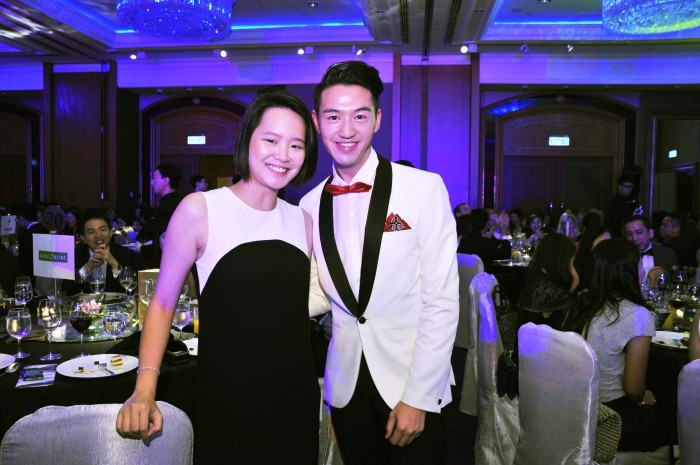 LOWRES_MktMag2013AOTY_B276