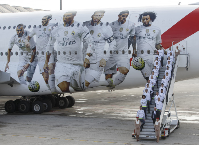 FLY-EMIRATES_1AM6093