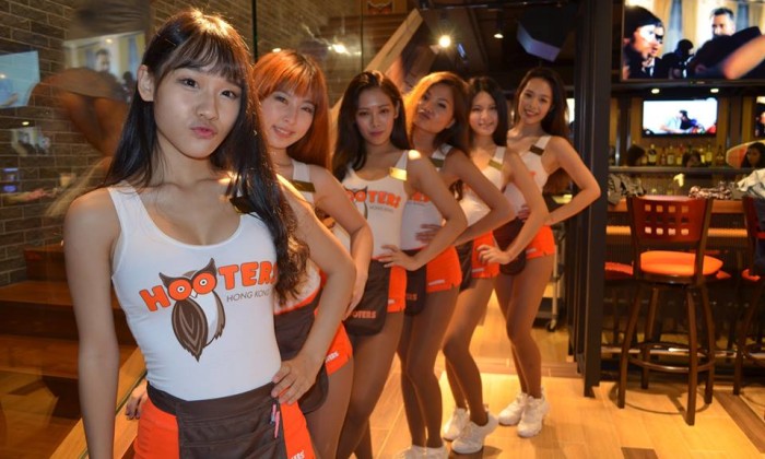 California coffee shop's bikini-clad baristas will now wear shorts and tank  tops following backlash from community