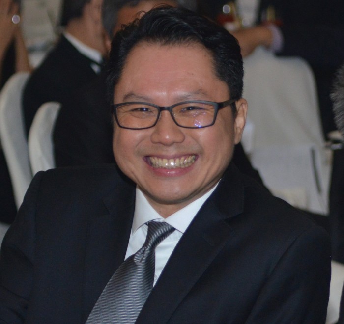Andrew & Past 4As President
