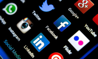 Social Media_MCMC