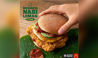 Nasi Lemak Burger